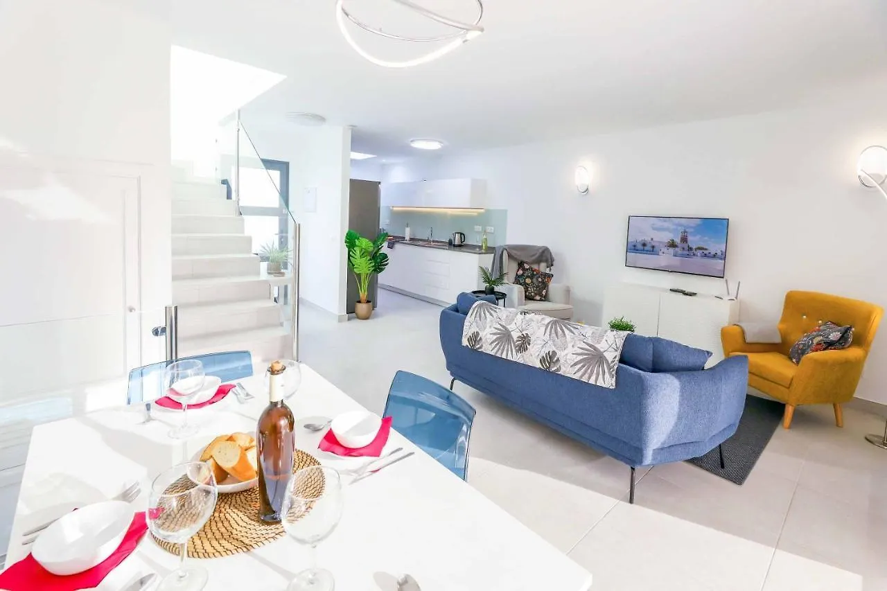 Villa Familia Puerto del Carmen  Puerto del Carmen (Lanzarote)