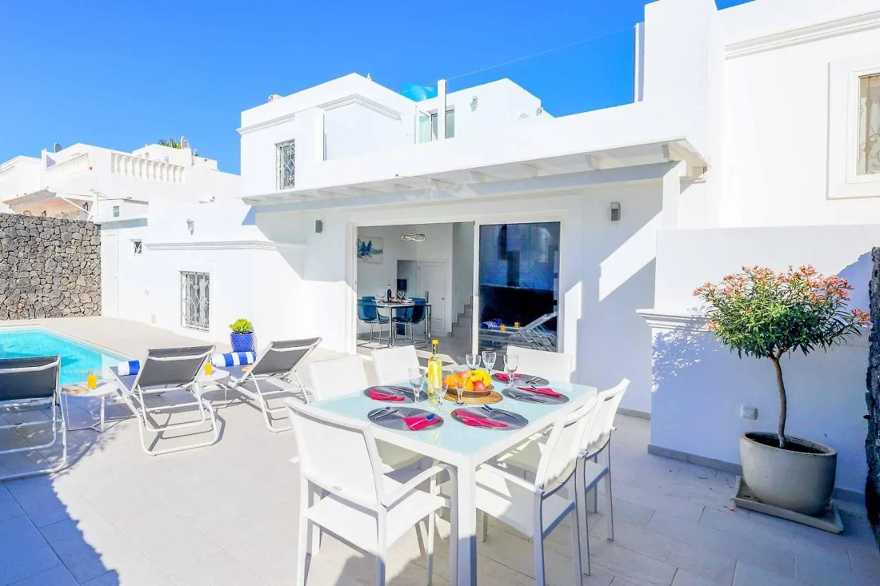 Villa Familia Puerto del Carmen  0*, Puerto del Carmen (Lanzarote)